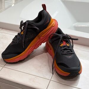 Hoka One One Challenger ATR 6 Gray and Orange Athletic Shoes size Women’s size 8